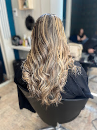 Photo n°1 de La Bulle de Jenny à La Ferté-Milon (Salon de coiffure)