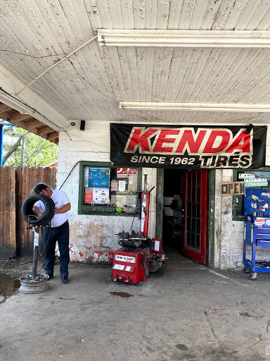 Lake Dallas Tire Shop