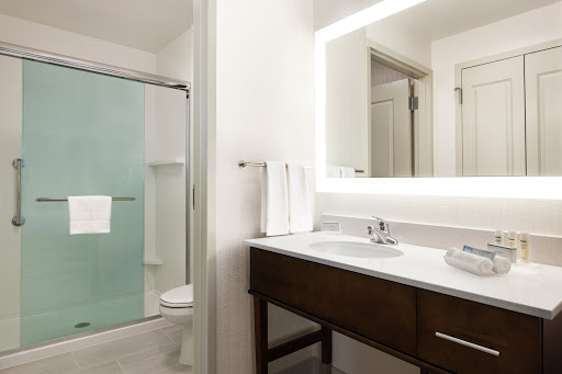 Homewood Suites by Hilton Arlington Rosslyn Key Bridge - Thumbnail