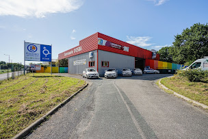 Photo n°3 de Carrosserie DOSBA à Tarnos (Atelier de réparation pour motos)