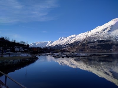 Photos of Ullensvang Handelslag AS