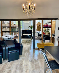 Photo n°3 de Le carmin à Mende (Salon de coiffure)