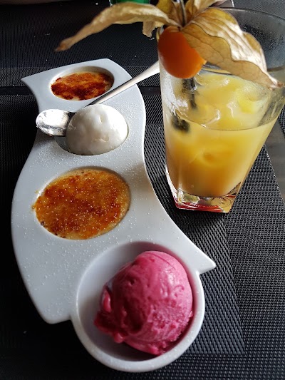 Photos of Black Taverna Lounge