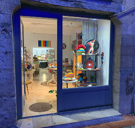 Photo n°21 de Création & Cours de Poterie et Céramique Nathalie Wautelet à Grasse (Cours de poterie)