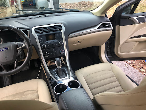 T Loves Automobile Detailing - Thumbnail