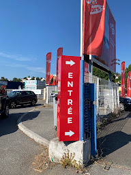 Photo n°9 de Outlet Cars - Cagnes à Cagnes-sur-Mer (Concessionnaire automobile)
