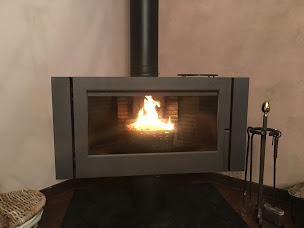 Photo n°3 de BFC CONFORT - brasier / panier à granulés de bois (pellets) à Le Mans (Fournisseur d'équipements de chauffage)