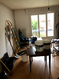 Photo n°25 de Multiservices georget à Scorbé-Clairvaux (Peintre en bâtiment)