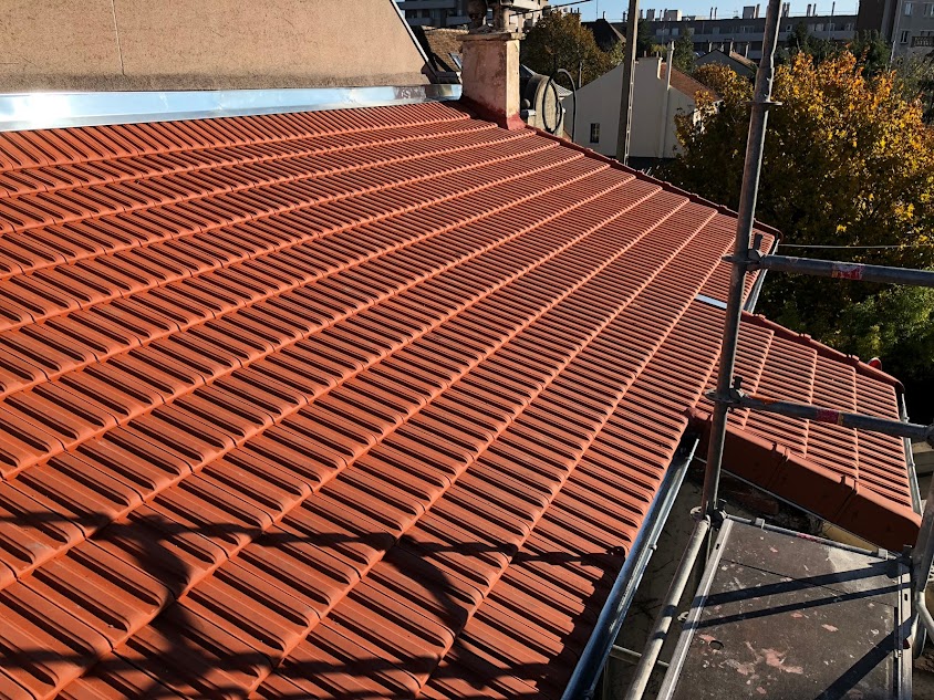 Ets DM - Couvreur - Charpente - Montigny-le-Bretonneux