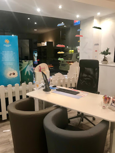 Ihr "Reisepavillon Vassiliadis"