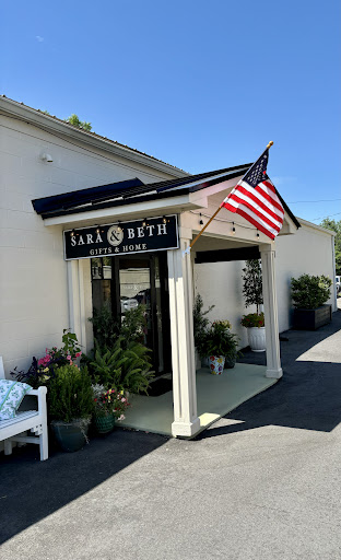 Sara & Beth Gifts and Home Logo