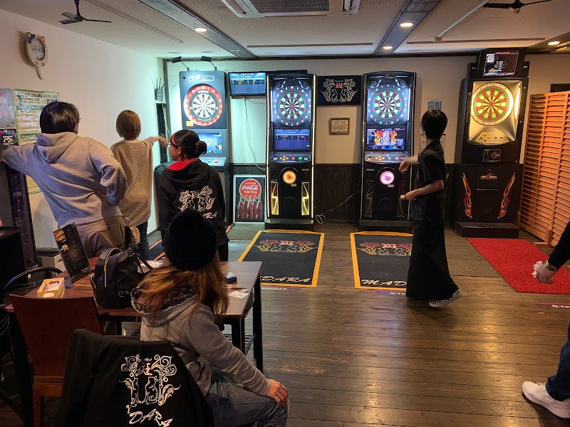 Darts & Cafe Bar 斑《MADARA》