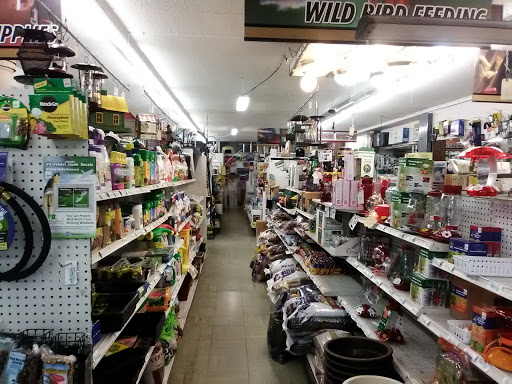 Gardiner's Hardware - Visual