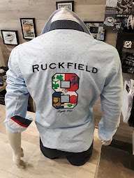 Photo n°10 de Casual 212 à Caen (Magasin de vêtements pour hommes)