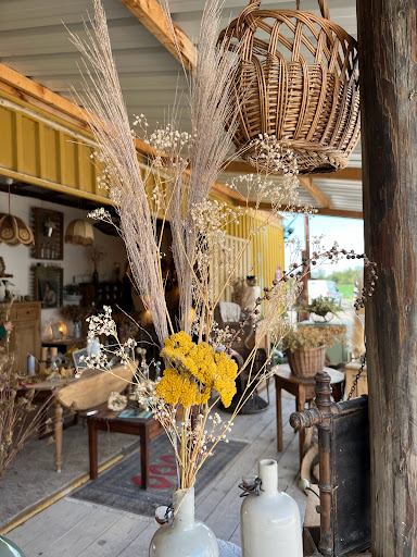 Nathalie objets chinés Gallery - France