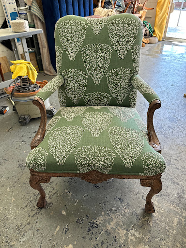 California Chair factory - Thumbnail