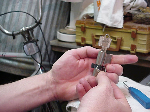 Anvil Locksmith - Visual