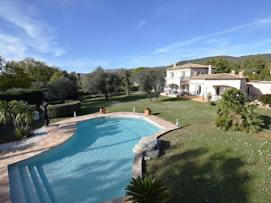 Photo n°1 de Interieur Provence | Chasseur immobilier Transactions Locations Gestion Conciergerie Aménagement Intérieur à Cannes (Expert immobilier)