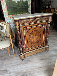 Photo n°2 de Au Vieux Rodez à Rodez (Magasin d'antiquités)