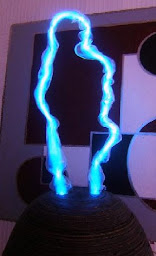 Photo n°13 de le verre luisant à Pouzay (Magasin d'enseignes lumineuses)