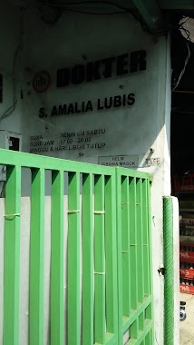 Praktek dokter Siti Amalia Lubis, Author: Reinaldo Sora Oktavian