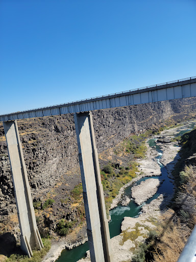 Hansen Bridge