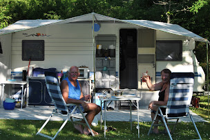 Photo n°54 de Camping La Castillonderie Dordogne à Montignac-Lascaux (Terrain pour camping-cars)
