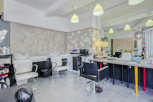 Photo n°4 de Le Salon, coiffure mixte par Raphaël à Soorts-Hossegor (Salon de coiffure)