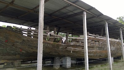 Photos of Ancient Ship