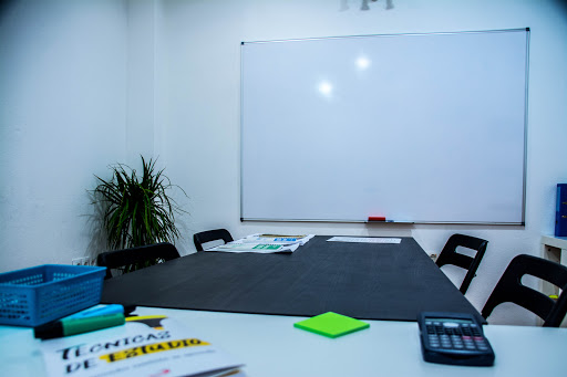 Academia Delfos - Clases Particulares y Centro de Estudios Alhaurín de la Torre