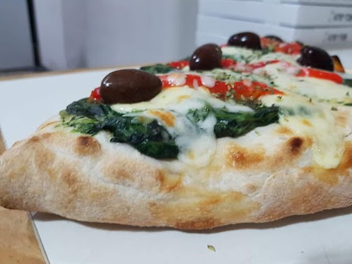 PIZZERIA GINO, Author: Emi deguer