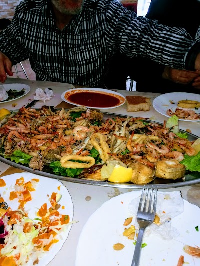 Photos of Caf&eacute; Itran