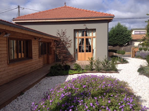 Photo n°3 de MAISONS BOIS COUREAU à Moulis-en-Médoc (Couvreur)