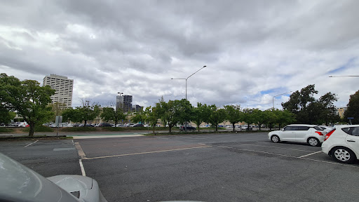 Corinna St public car park