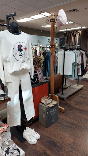 K Jenny Boutique - Thumbnail