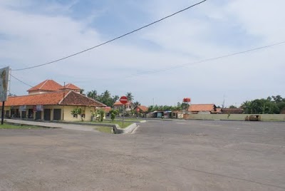 photo of Bus Terminal Adiwerna