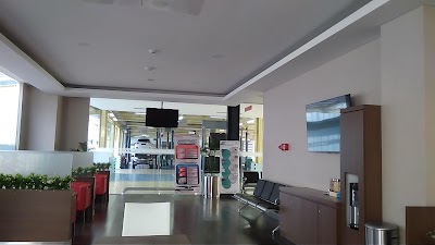 Photos of Honda Royal Wiyung