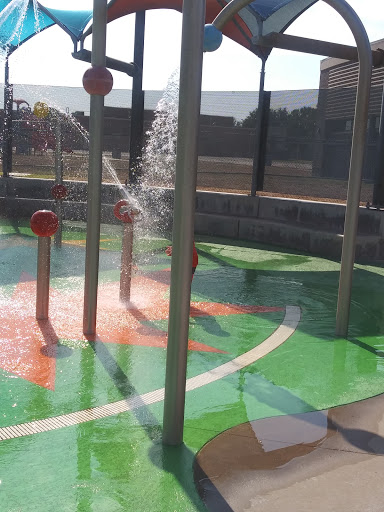 Splash Factory - Visual