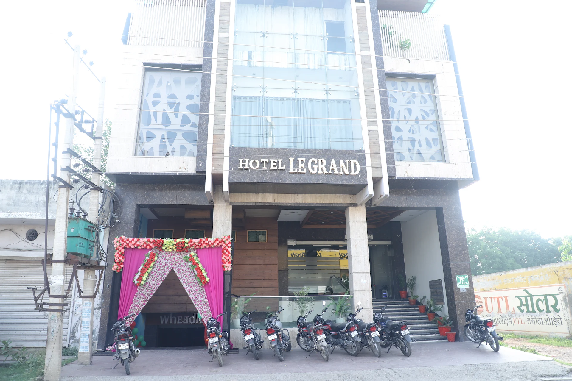 HOTEL LE GRAND