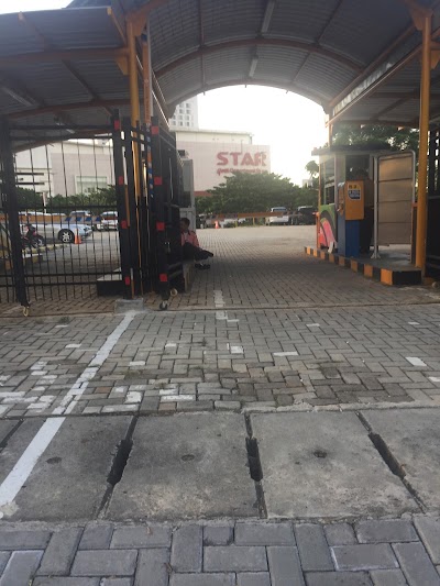 Photos of Park & Ride Transjakarta Summarecon Bekasi
