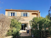 Delphine MORGANT iad France Saint Martin de Crau - Alpilles Crau Camargue à Saint-Martin-de-Crau