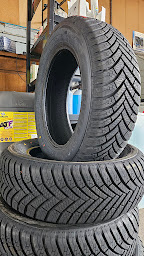 Photo n°4 de Garage Automobile - LORENZ'AUTO - Flavin à Flavin (Atelier de réparation automobile)