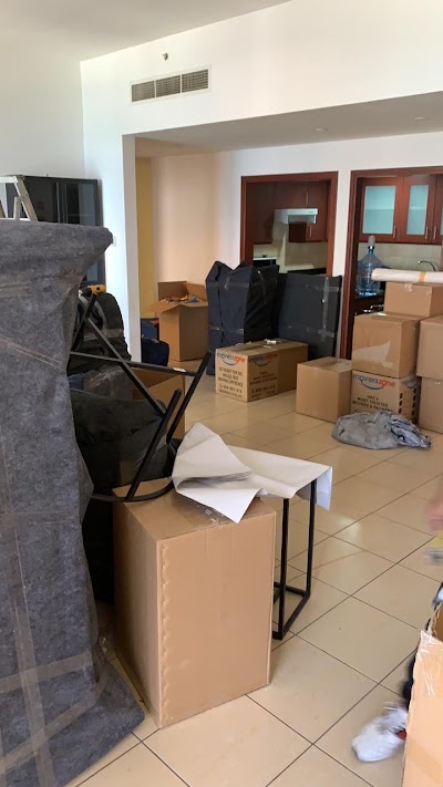 Photos of MoversZone&trade; #1 Movers and Packers