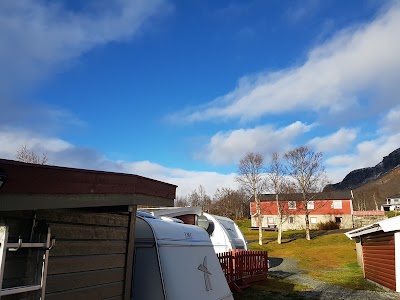 Photos of Garen Camping.