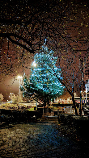 Hatfield Town Centre (Stop V) - United Kingdom