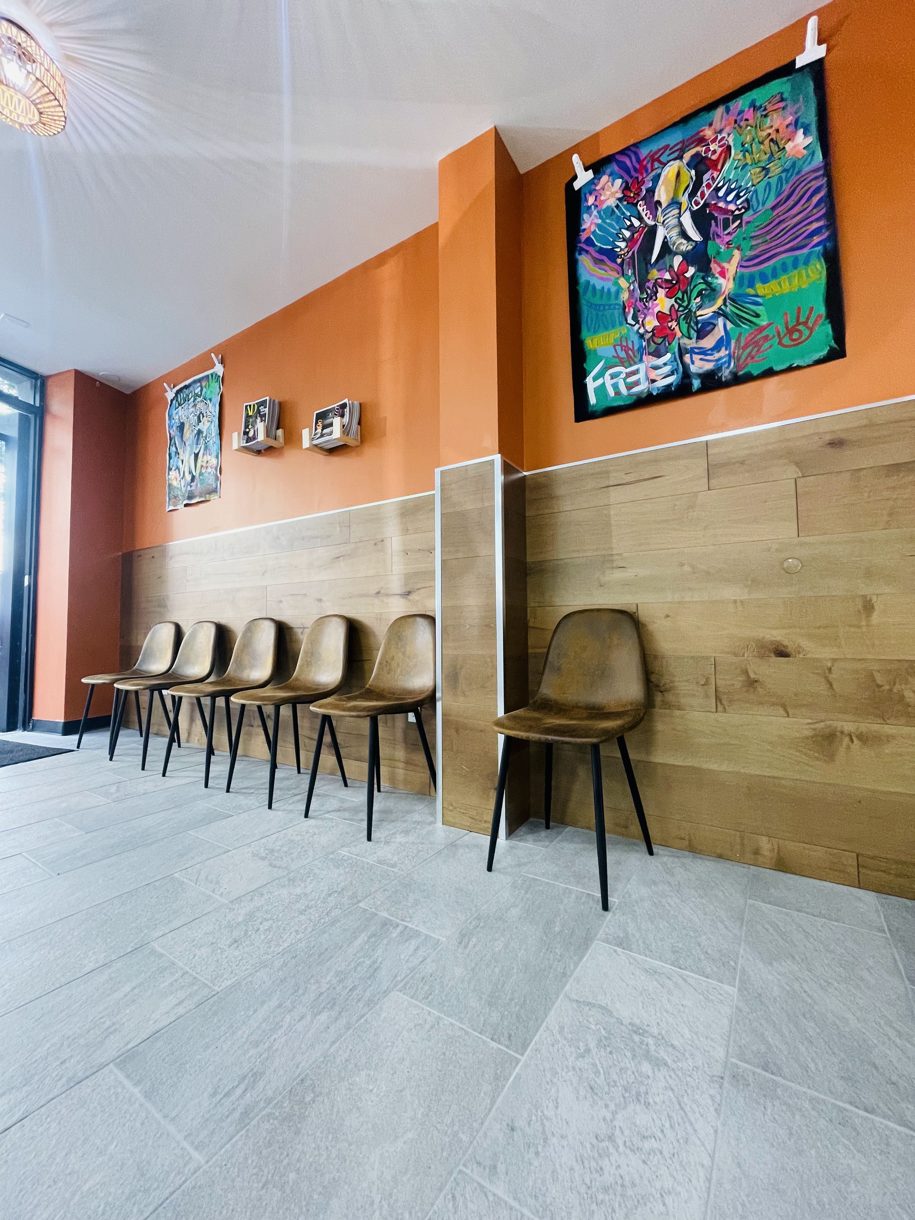 The Perfect Laundromat laundromat interior in Brooklyn, NY