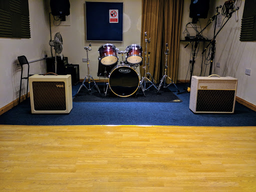 Riverway Studios - Visual
