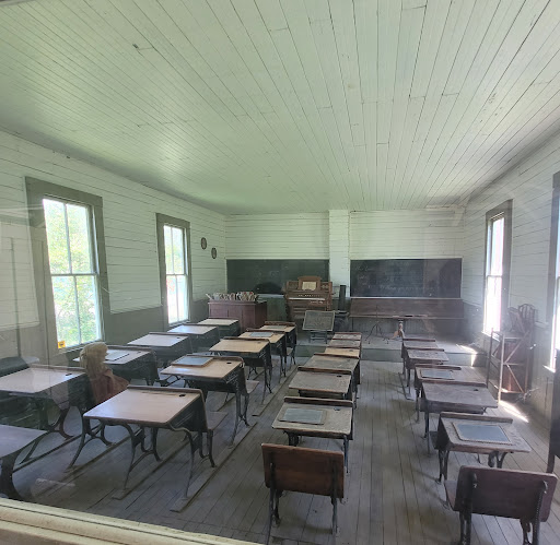 Tulare County Museum - Thumbnail