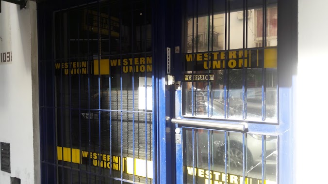 Western Union, Author: Rebeca Rojas Lillo