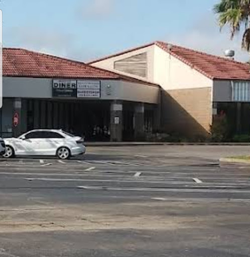 Broken Egg Diner - Visual